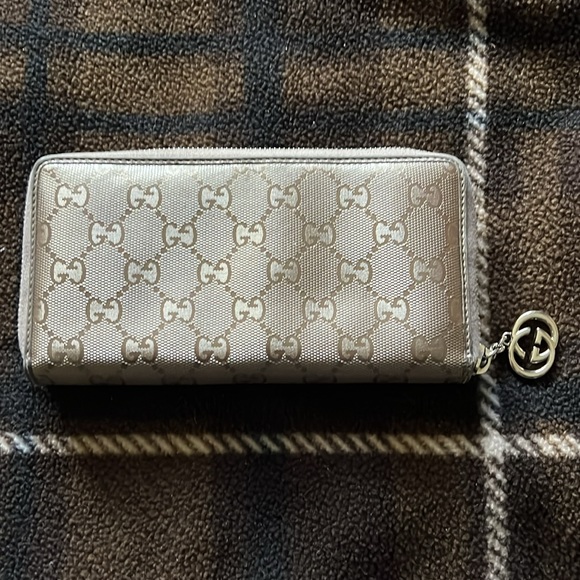 AUTHENTIC GUCCI BRONZE GG IMPRIME Leather Zip Wallet - Picture 3 of 10